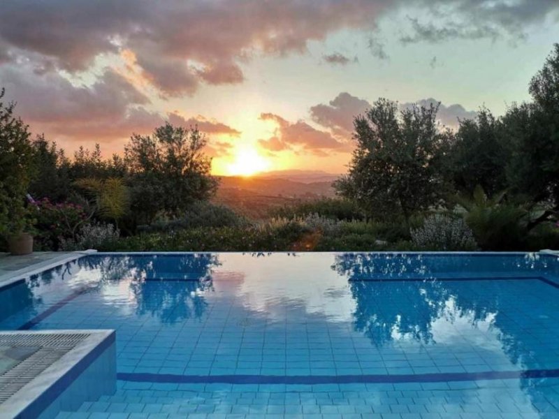 Xirokampi Charmante Villa mit Meer-, Sonnenuntergangs- und Bergblick Haus kaufen